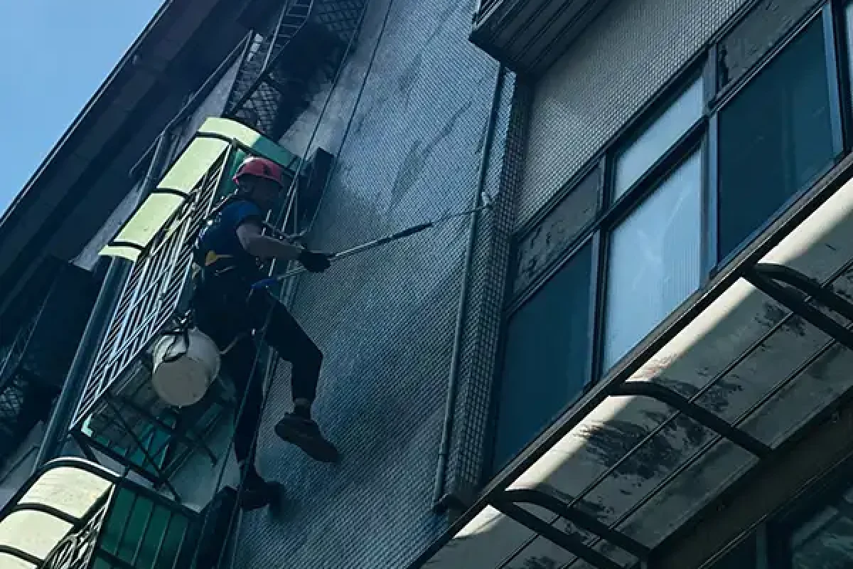 良匠企業社-外牆防水-屋頂防水-蜘蛛人清洗-外牆磁磚修補_projects_施工實錄_017