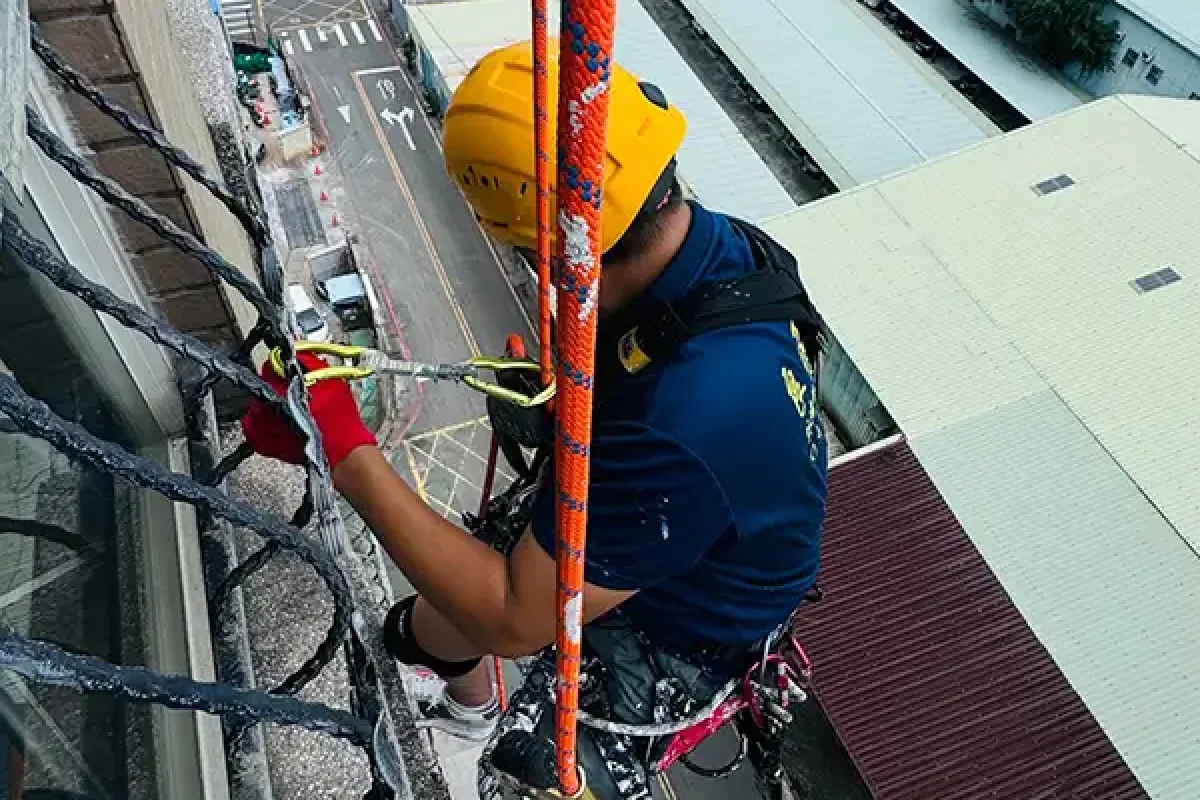 良匠企業社-外牆防水-屋頂防水-蜘蛛人清洗-外牆磁磚修補_projects_施工實錄_022